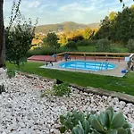 Casinha A Porta