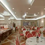 Hotel Cinquentenario & Conference Center
