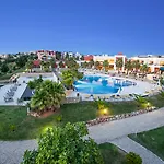 Vitors Village