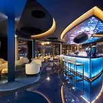 Savoy Palace - The Leading Hotels Of The World - Savoy Signature
