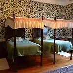 Casa de Sezim