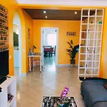 Peniche Beach Apartment Bay