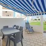 Pool & Tennis Beach House