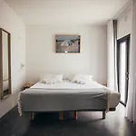 MUTE Hostel