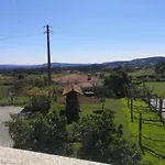 Leonchic - Guest House Com Piscina De Agua Salgada