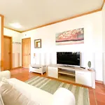 Cozy Beach Retreat With Ac In Alvor #1926