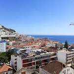 A Casa de Sesimbra com VISTA MAR