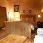 Sintra Small Hostel