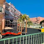 Casa Da Luz 5 - St James Apt 2 Bedrooms , Amazing Sea View , Pool , Wifi