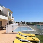 Villa Ivy