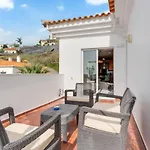 Cozy Penthouse By Holiday Rental Madeira