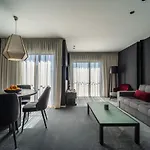 Lux Housing Seculo XXI