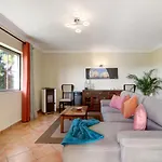 Casa Do Poco