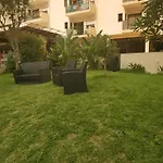 Apartamento Com Terraco E Vistas