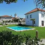 Casa D\'Avo Bina Alojamento Local