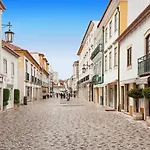 Tomarhousing - Old Town