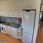 Apartment Beta - 2 Bedrooms, Private Rooftop Patio With Hot Tub, Bbq And View