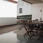 Casas do Vale A Casa Casa familiar com vista para o oceano