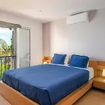 Villa Beach Club