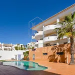 H&H - Rare Chic & Cosy Apartment With Wonderful Sea Views, Near To Meia Praia Beach And Lagos Center