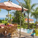 Villa Hibiscus By An Island Apart