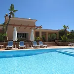 Casa Dos Cedros