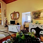 Casa Das Azenhas By Lisbon Village Apartments