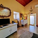 Casa Das Azenhas By Lisbon Village Apartments