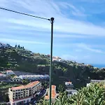 Gomes House