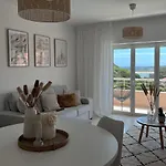 Varanda Rosa Da Baia