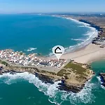 Sofia House - Baleal Island, Ocean View Patio And Bedroom