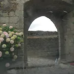 Casa Do Castelo - Muralha