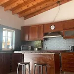 Windy\'S Guest House