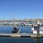 Marina - 3 Bedroom Sea View Apartment In Complex With Pools