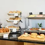 Serpa Hotel