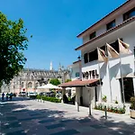 Hotel Lis Batalha