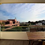 Sunset Sea View 2 Bedroom Apartment Vd