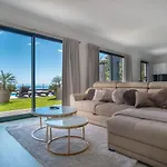 Coco Tangalla Villa