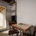 Entre Muros - Turismo Rural - Casa Com Jardim E Acesso Direto Ao Mar