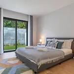 Isaac Villa In Santa Cruz
