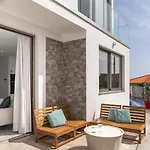 Vila Chu By An Island Apart