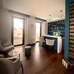 Blue Ancora Hotel