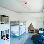 Moby Dick Lodge Colares