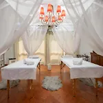 Hotel Onix