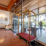 Hotel Onix