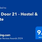 Inn Door 21 - Hostel & Suite