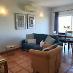 Vila Mos