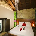 Casa Favo De Mel - Jacuzzi Privado & Lareira - Piscina