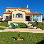 Casa Harmonica Com Vista Mar