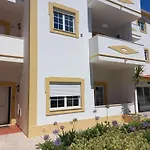 Praia Del Rey Poolgolfview